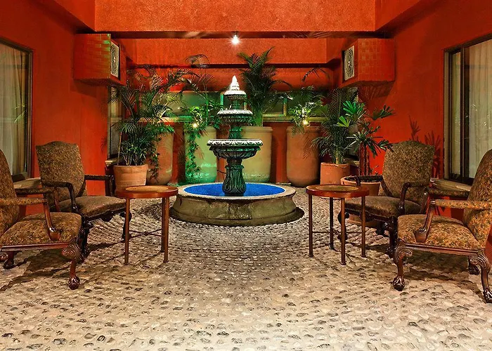 Hotel & Zona Reforma By Ihg Mexico City