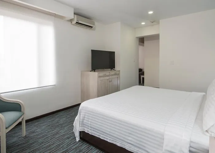 Hotel & Zona Reforma By Ihg 4*