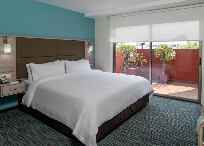 & Zona Reforma By Ihg Hotel 4*
