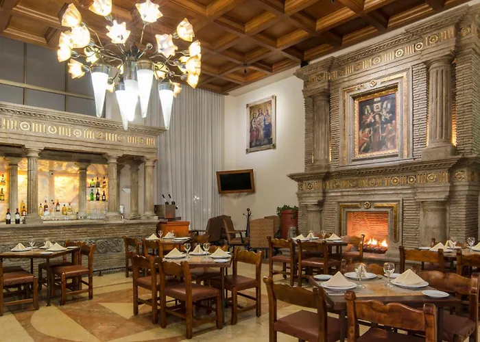 Hotel & Zona Reforma By Ihg 4*