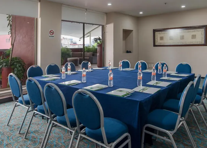 Hotel & Zona Reforma By Ihg 4*