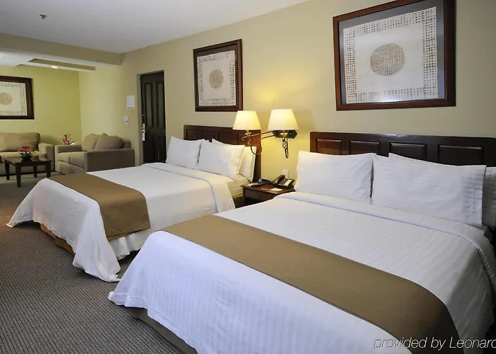 Hotel & Zona Reforma By Ihg Mexico City